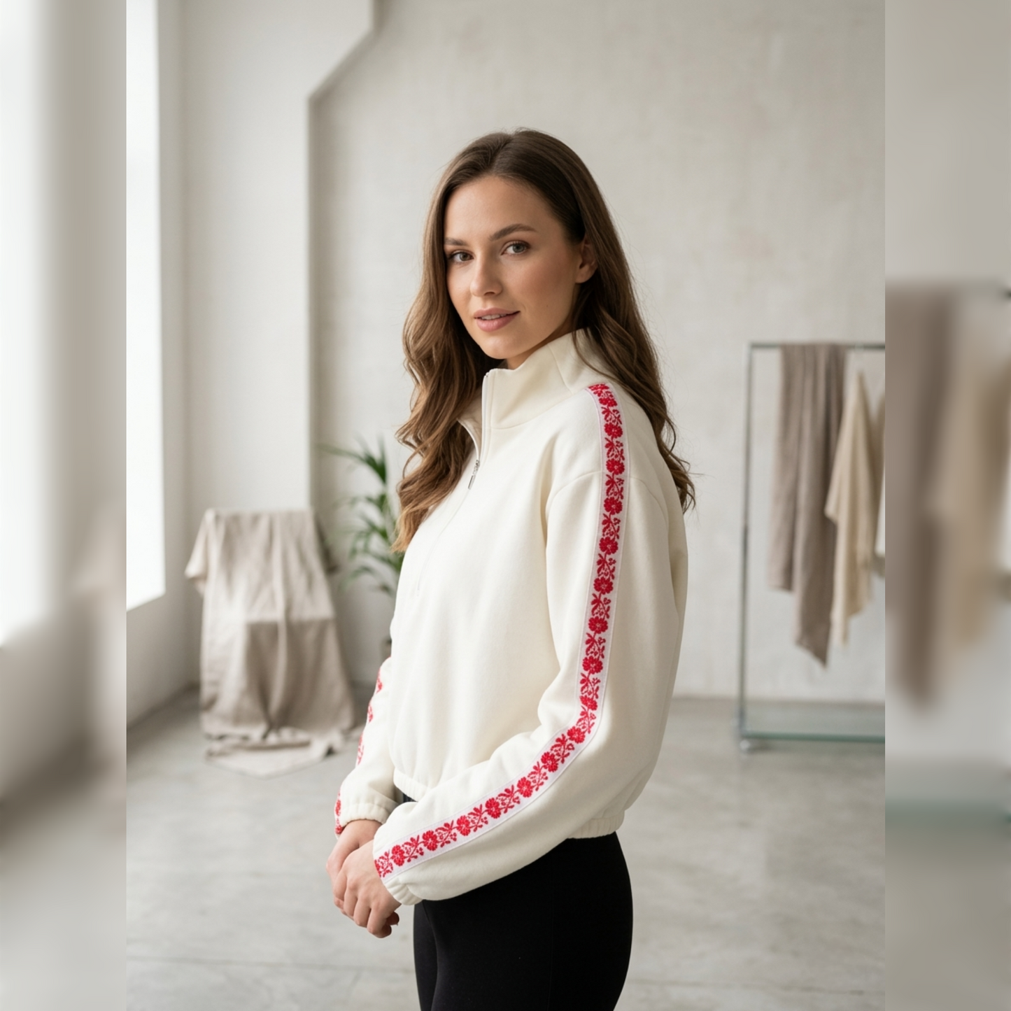 Dámska mikina s ľudovým vzorom | Altex